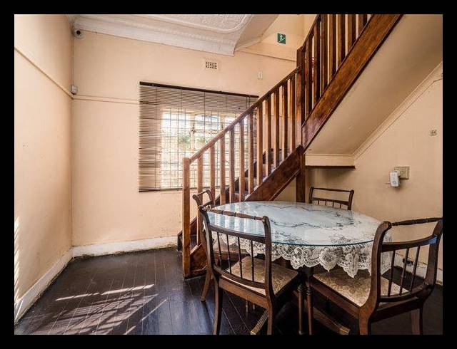 10 BEDROOM HOUSE FOR SALE IN BRIXTON